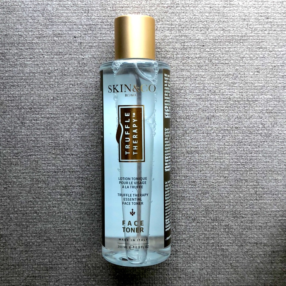 ❌SOLD❌ Skin & Co face toner